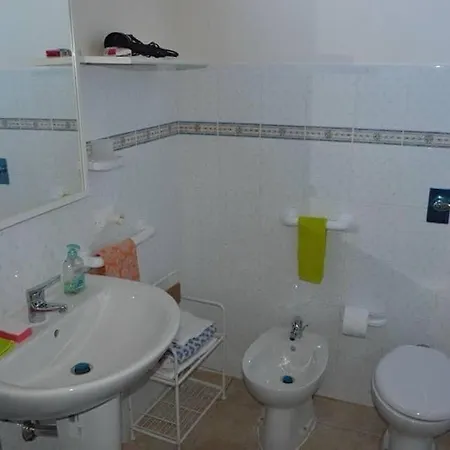 La Casa Del Carrubo B Апартаменты