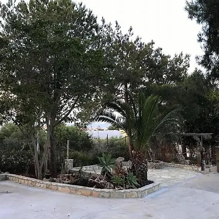 Апартаменты La Casa Del Carrubo B Сан-Вито-Ло-Капо